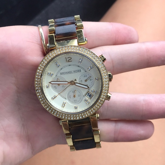 Micheal kors watch main image 4